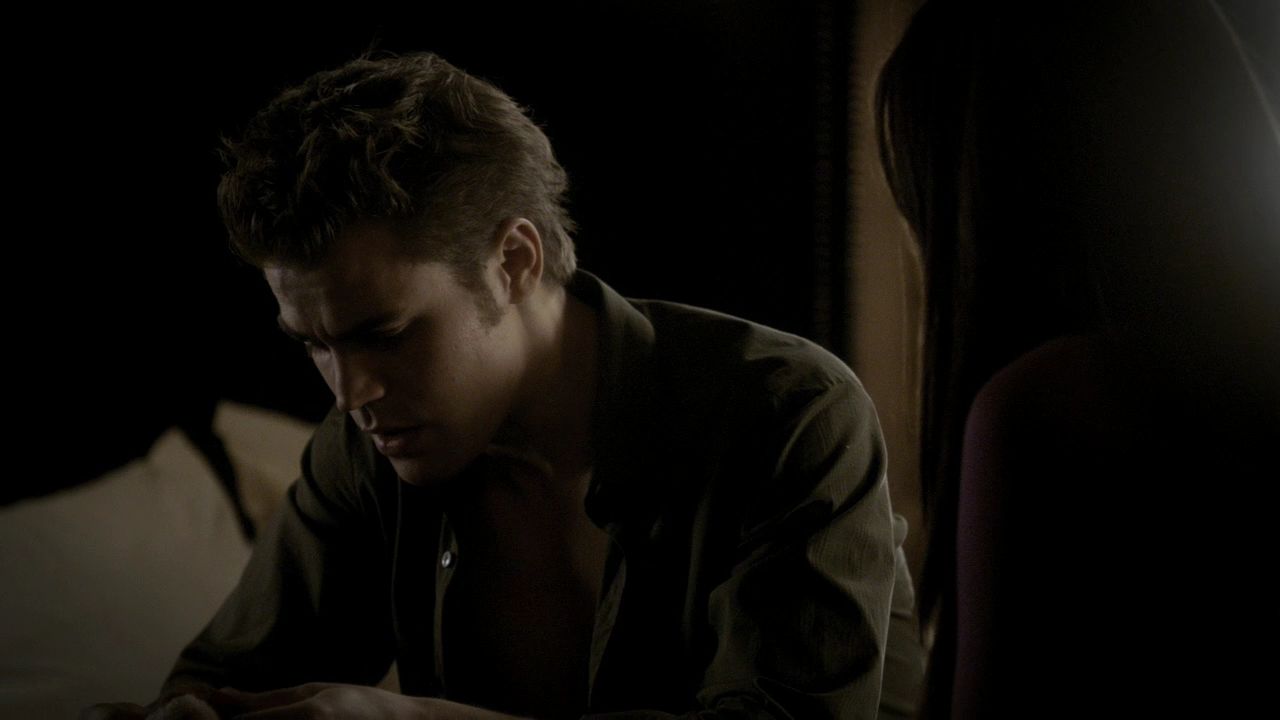 220VampireDiaries0519.jpg