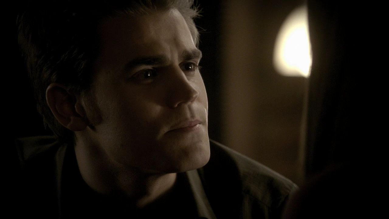 220VampireDiaries0579.jpg