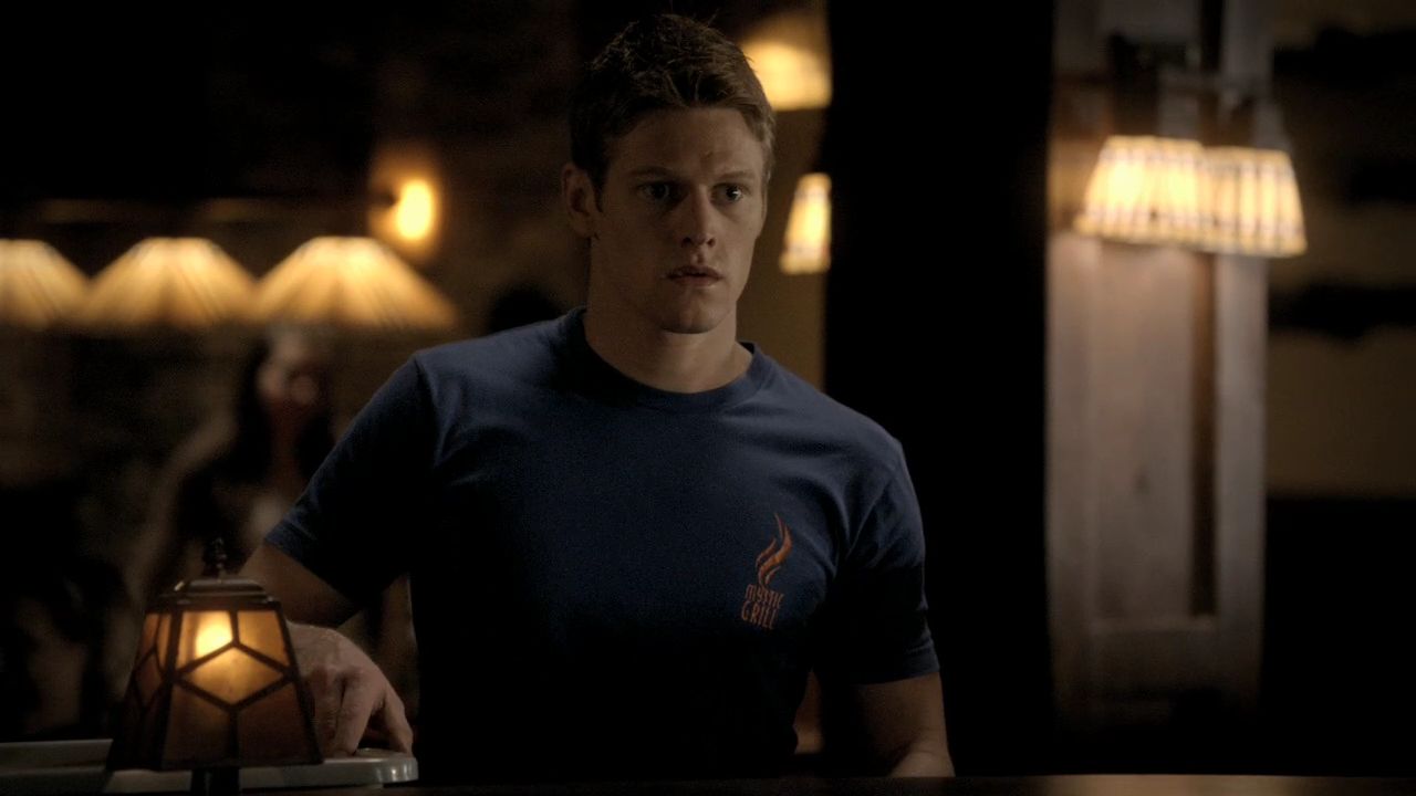 220VampireDiaries0689.jpg