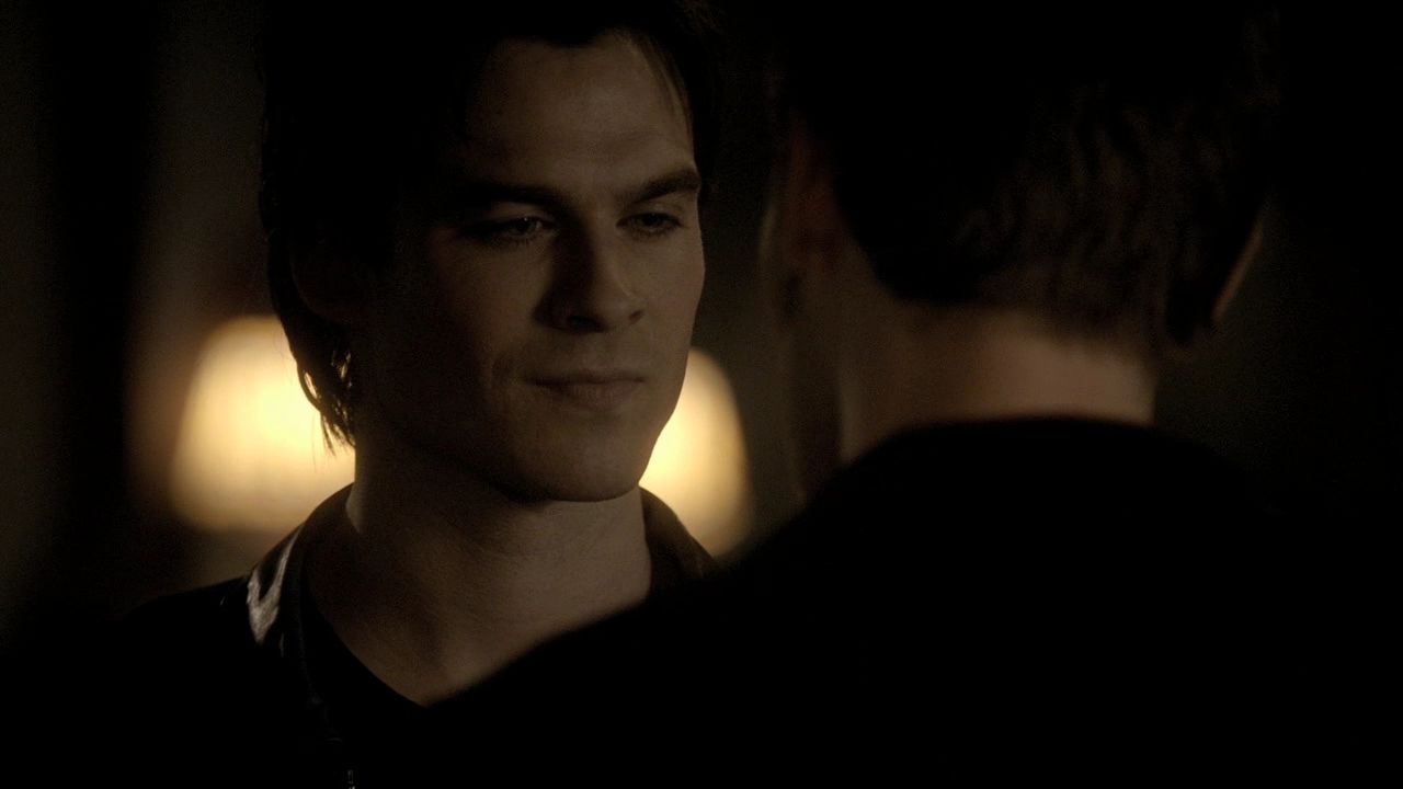 220VampireDiaries0745.jpg