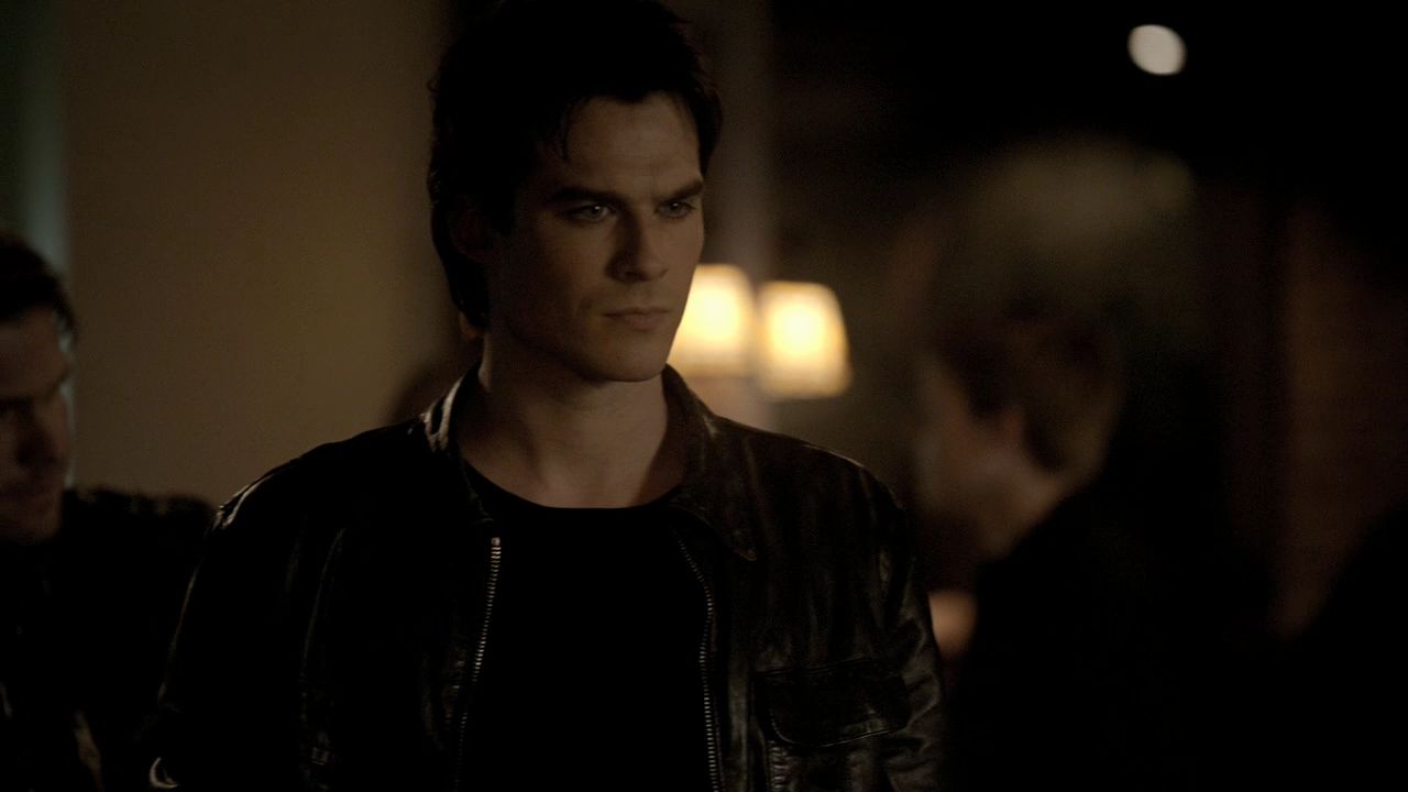 220VampireDiaries0752.jpg