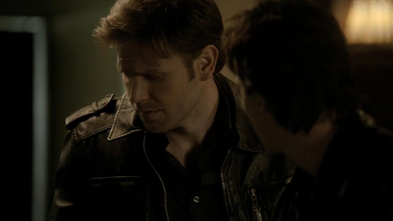 220VampireDiaries0770.jpg