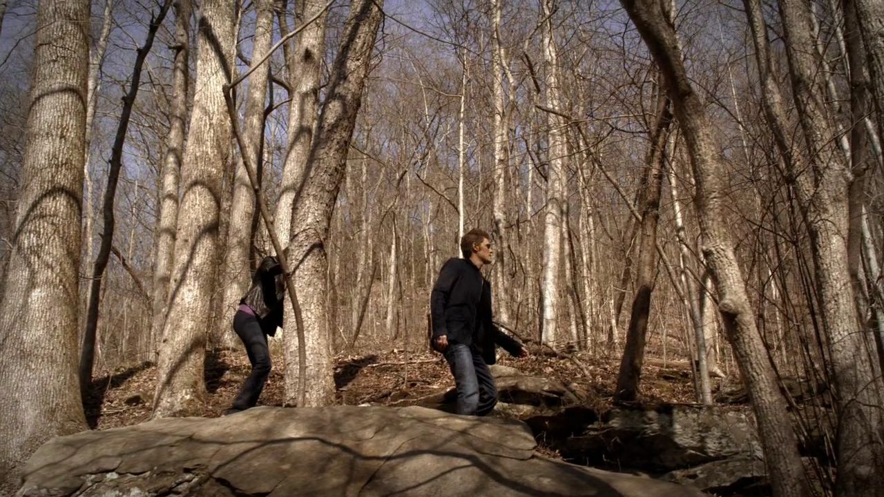 220VampireDiaries0784.jpg