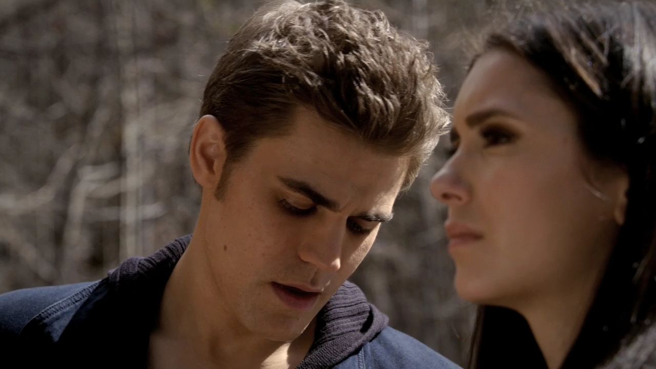 220VampireDiaries0806.jpg
