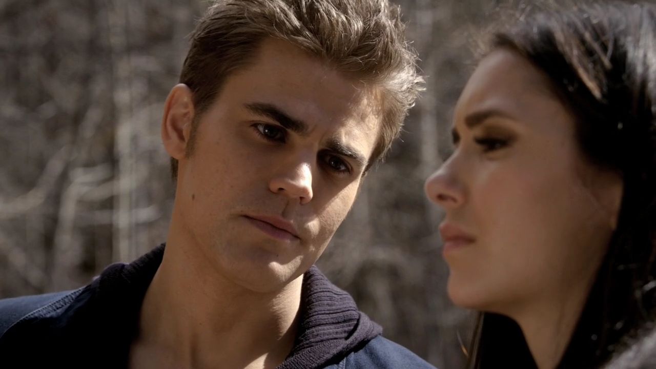 220VampireDiaries0808.jpg