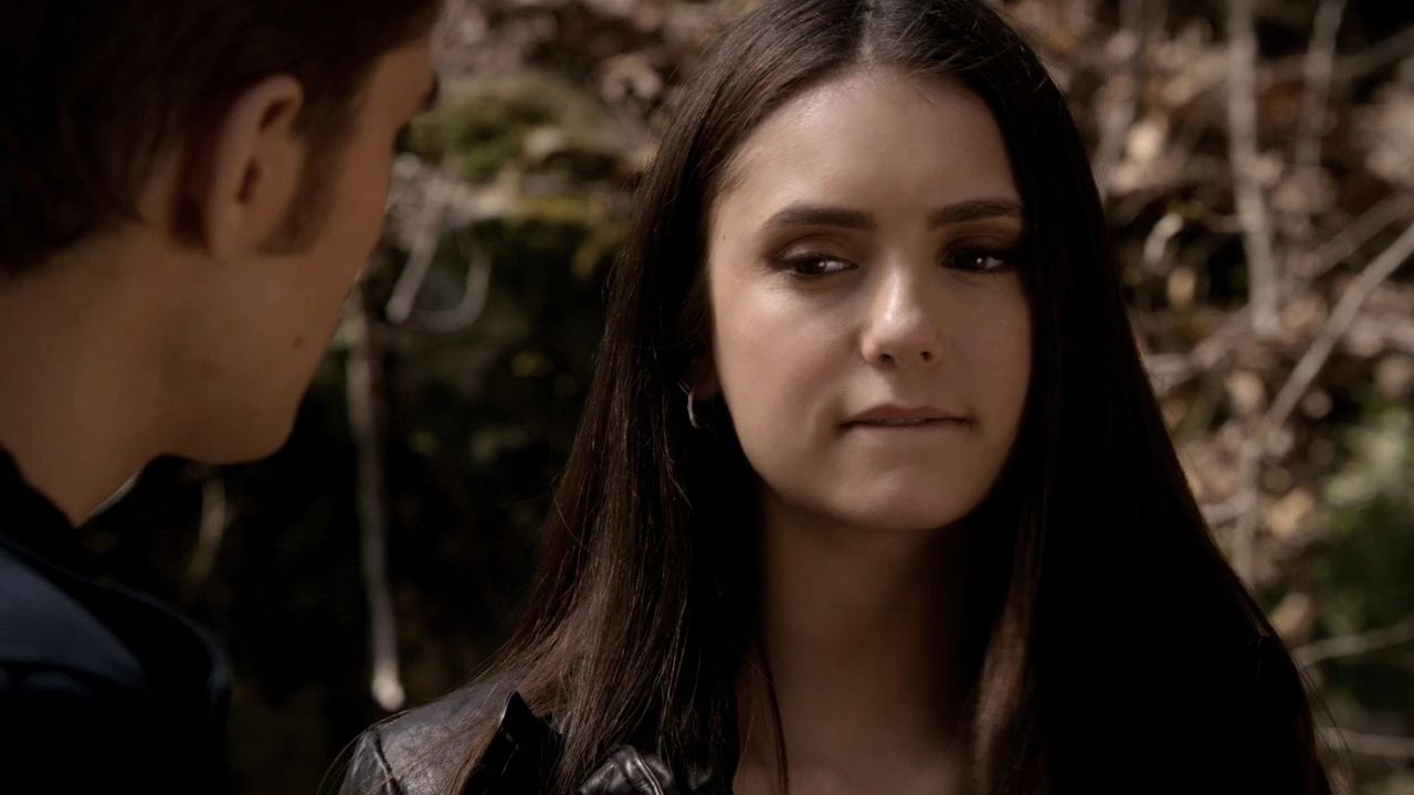 220VampireDiaries0818.jpg