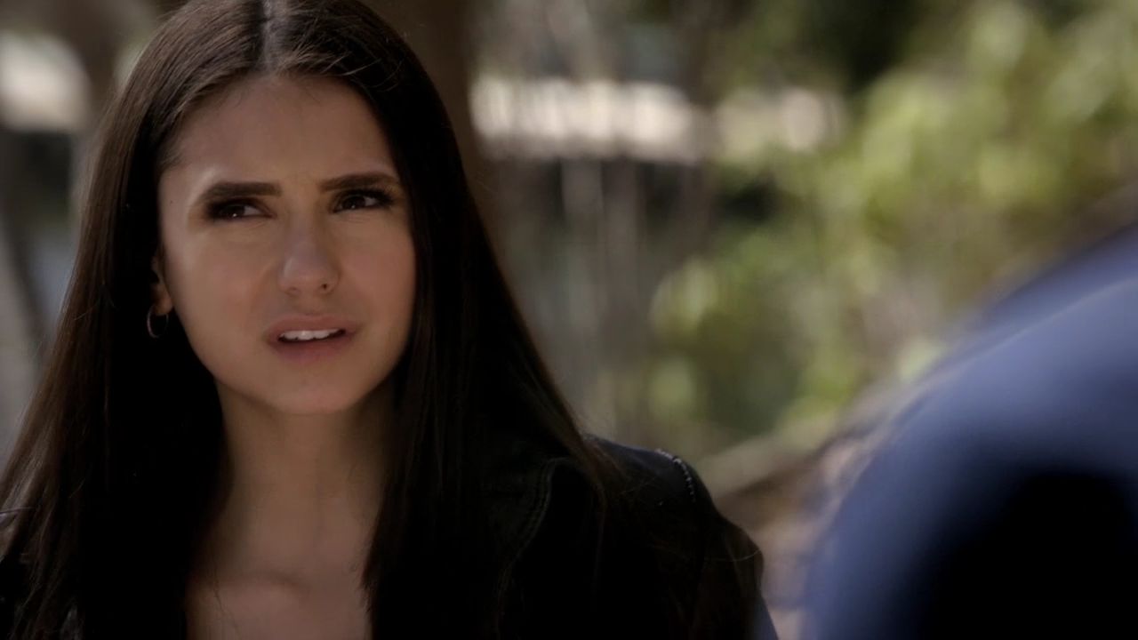 220VampireDiaries0835.jpg