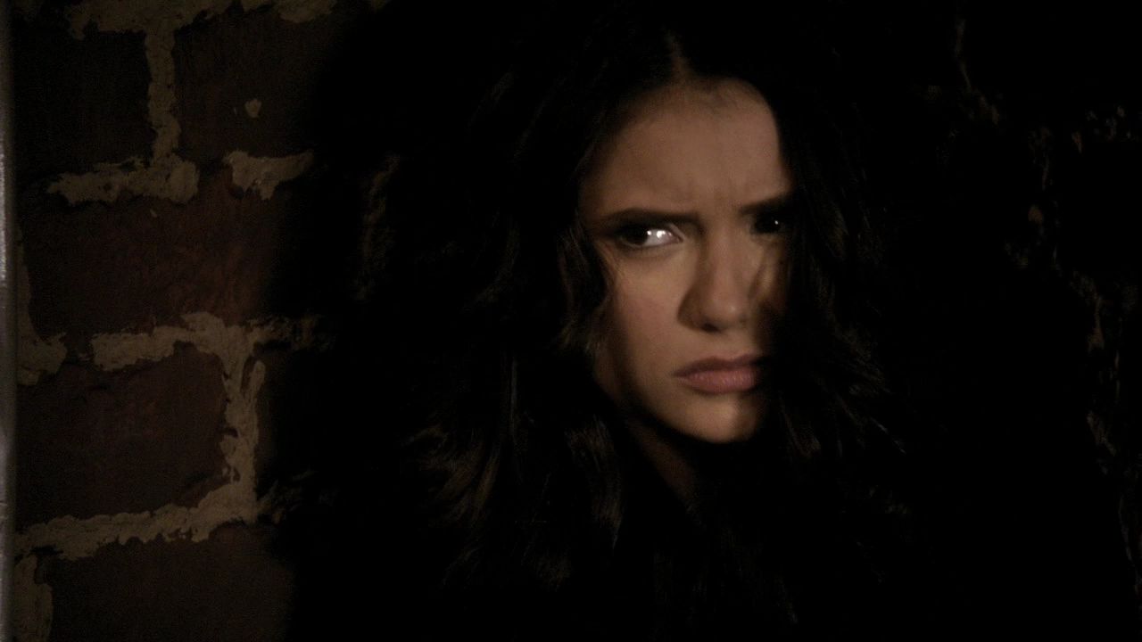 220VampireDiaries1123.jpg