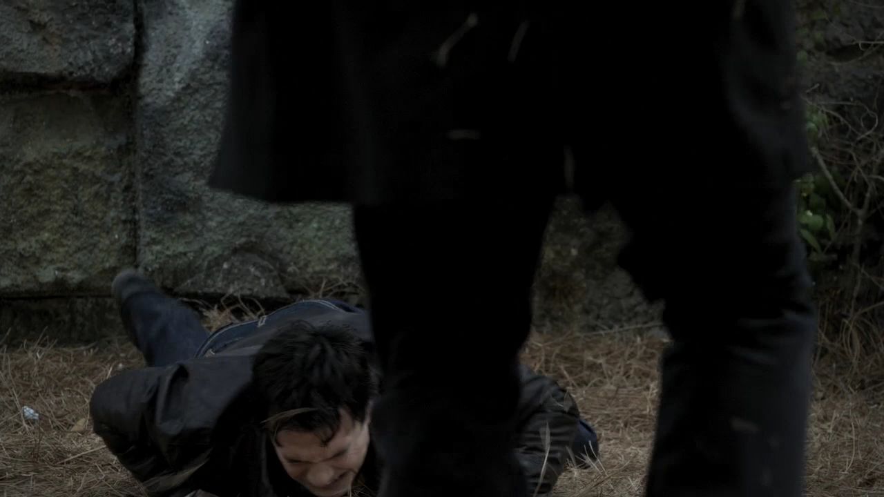 220VampireDiaries1154.jpg