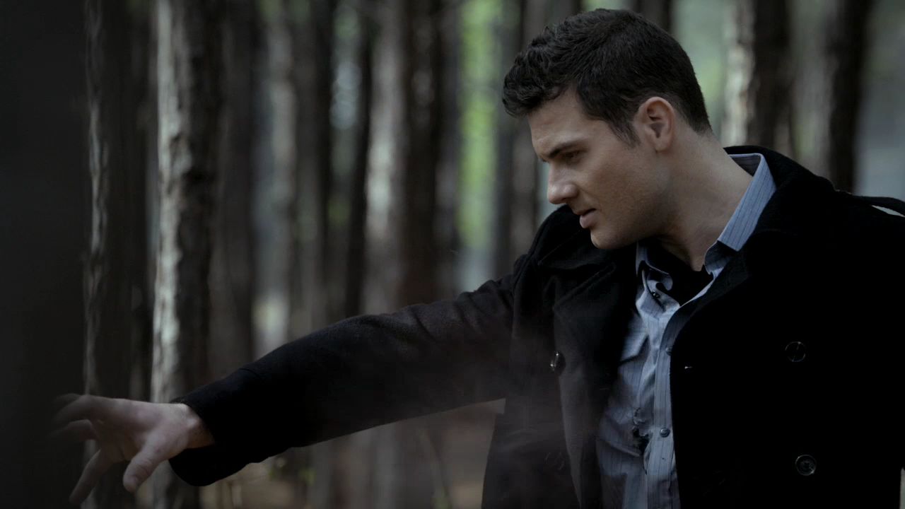 220VampireDiaries1156.jpg