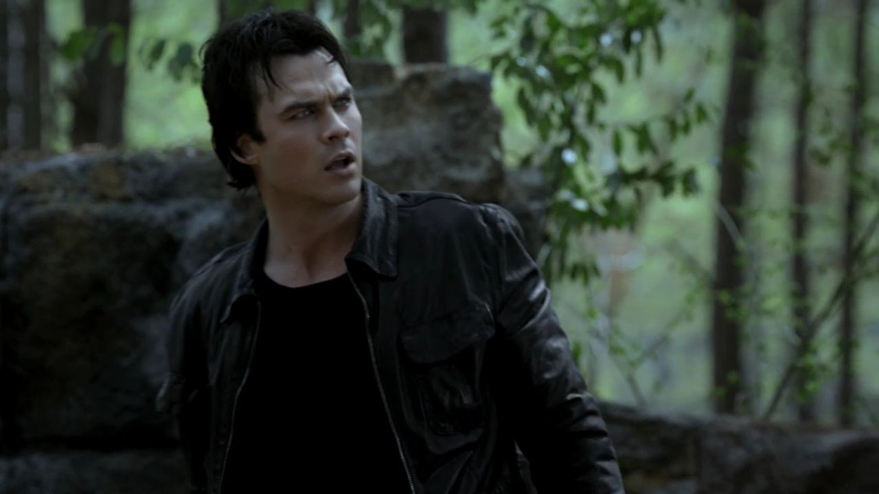 220VampireDiaries1167.jpg