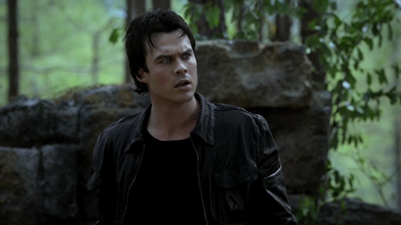 220VampireDiaries1171.jpg