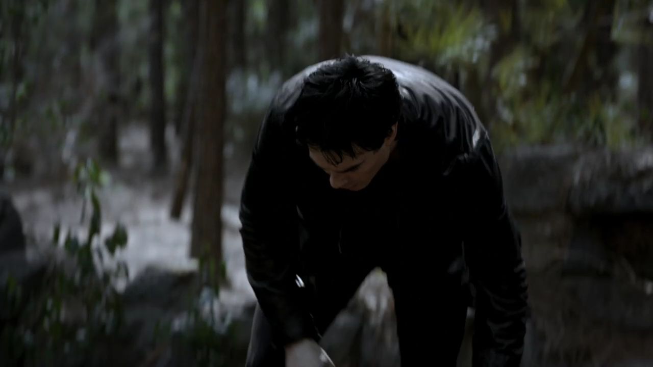 220VampireDiaries1194.jpg