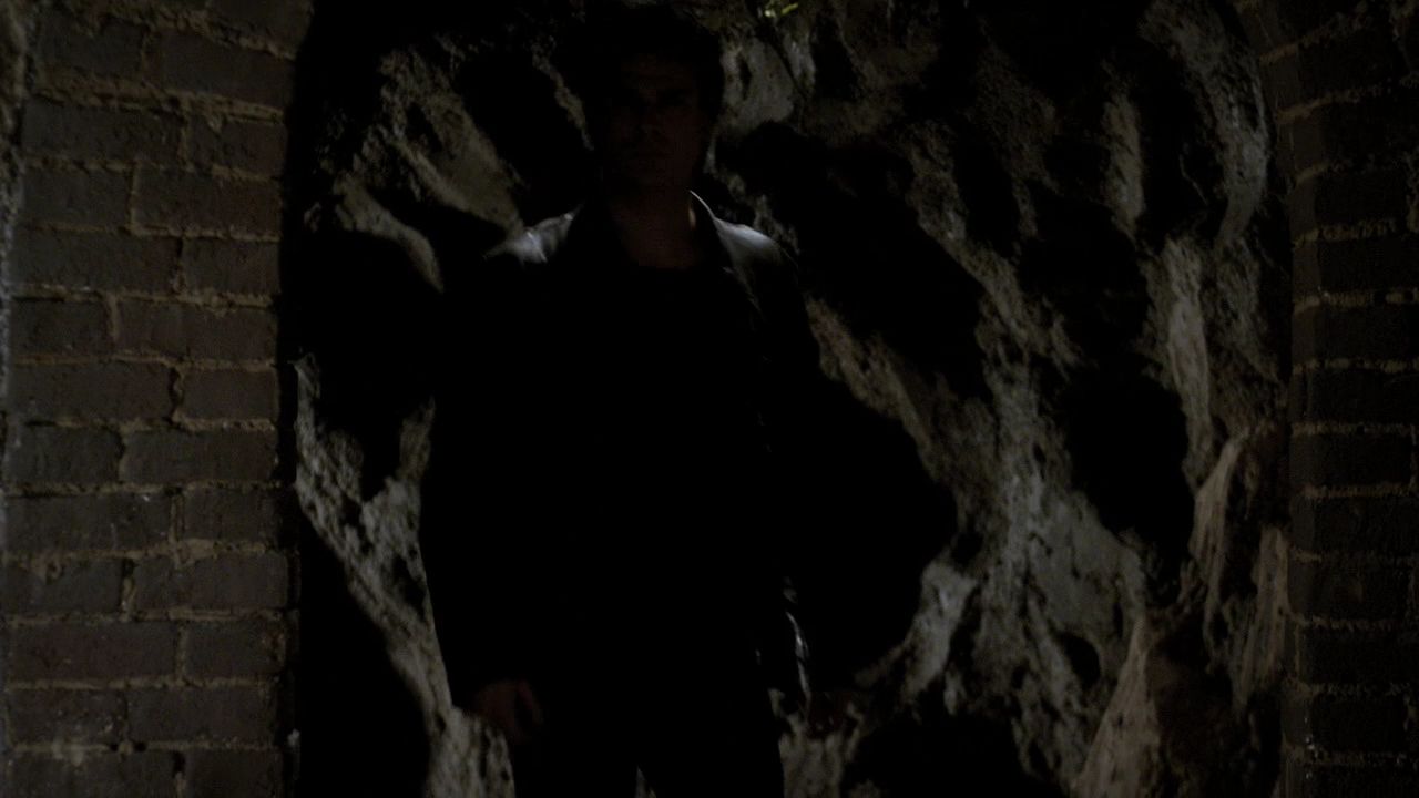 220VampireDiaries1261.jpg