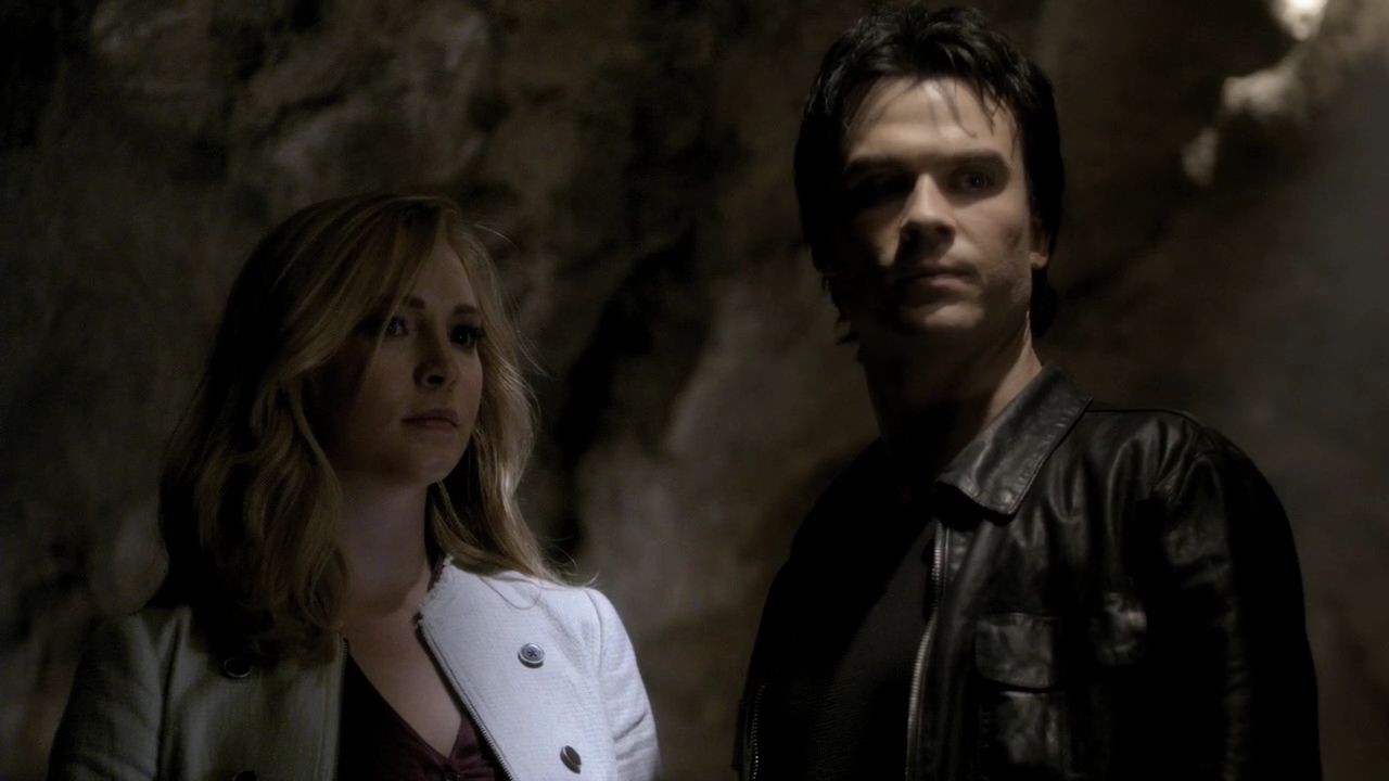 220VampireDiaries1281.jpg