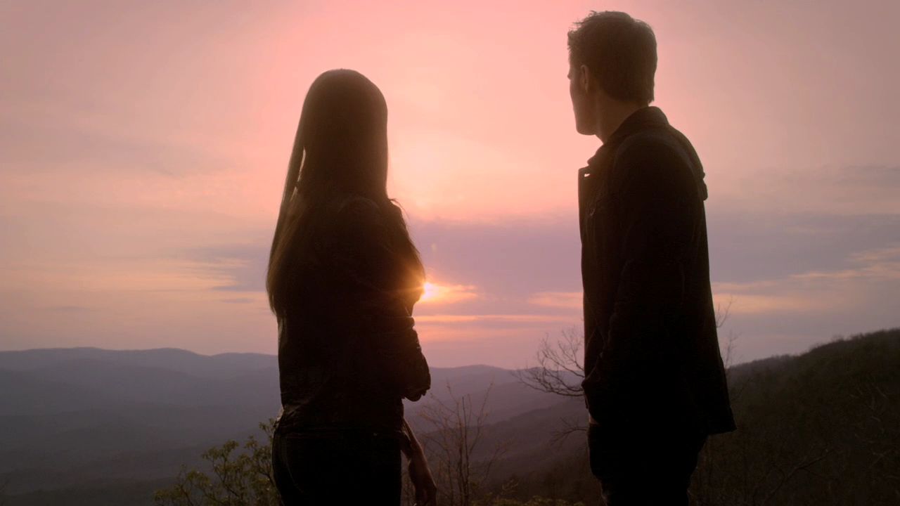 220VampireDiaries1319.jpg