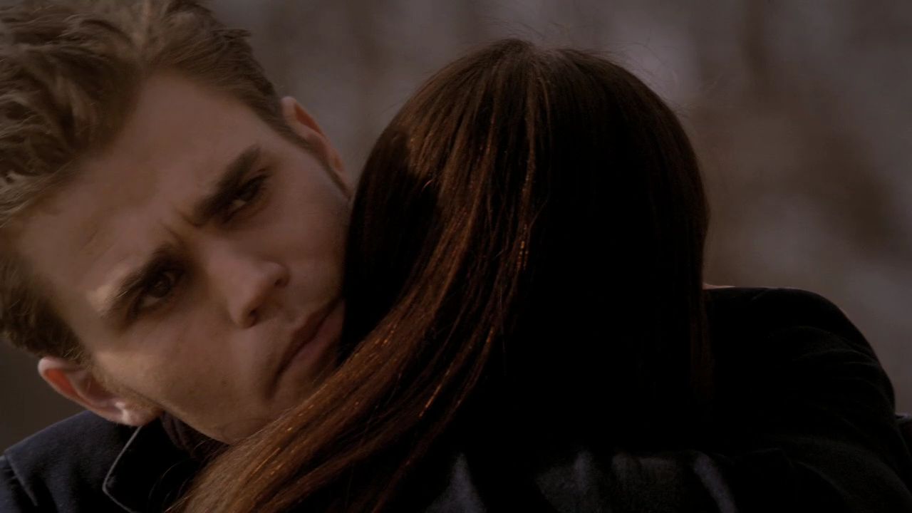 220VampireDiaries1404.jpg