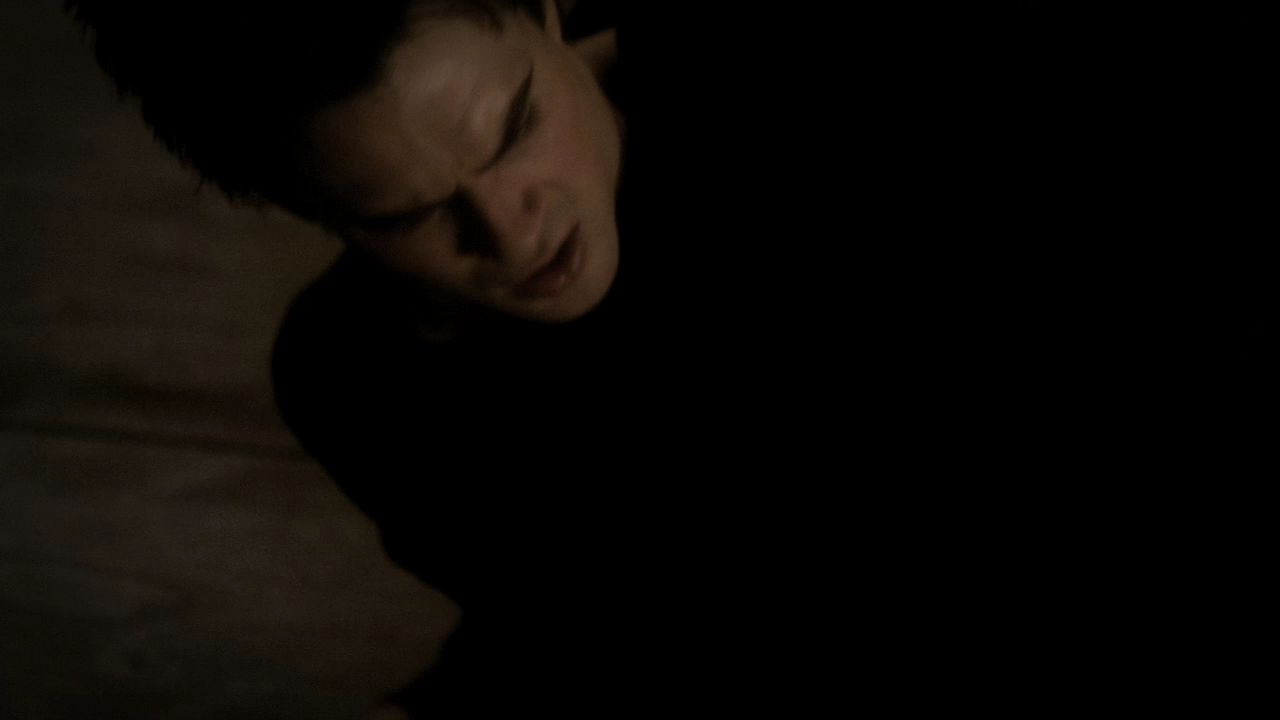 220VampireDiaries1826.jpg