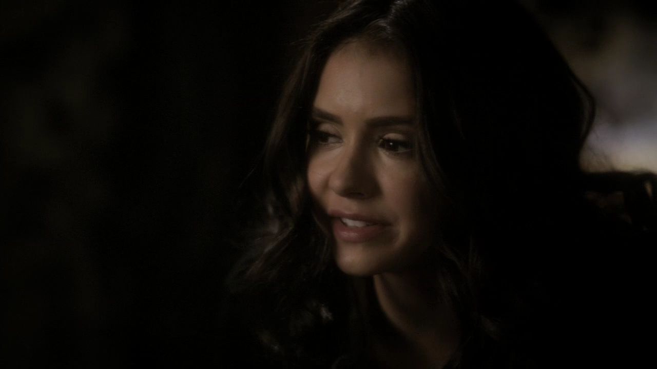 220VampireDiaries1828.jpg