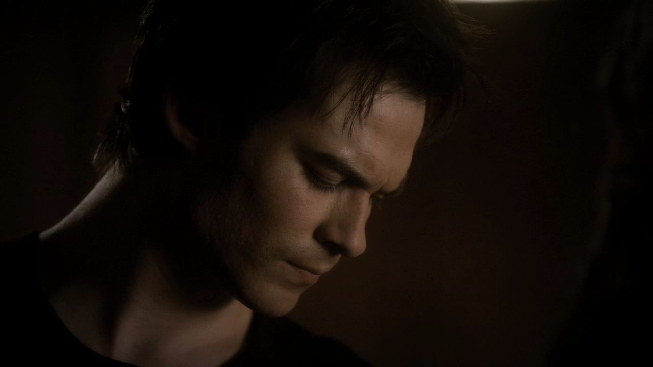 220VampireDiaries1849.jpg