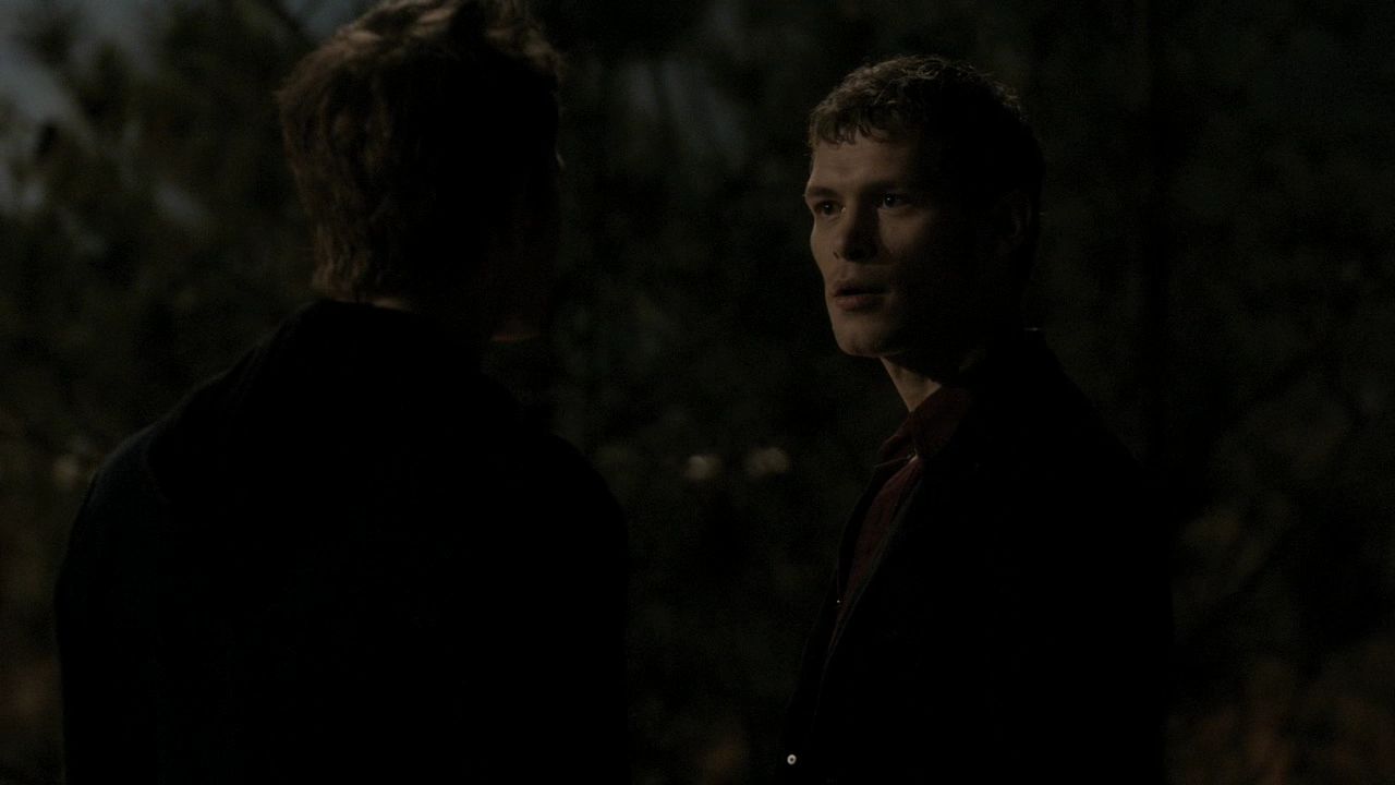 221VampireDiaries0839.jpg