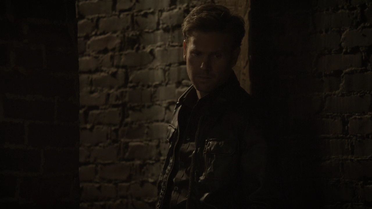 221VampireDiaries1364.jpg
