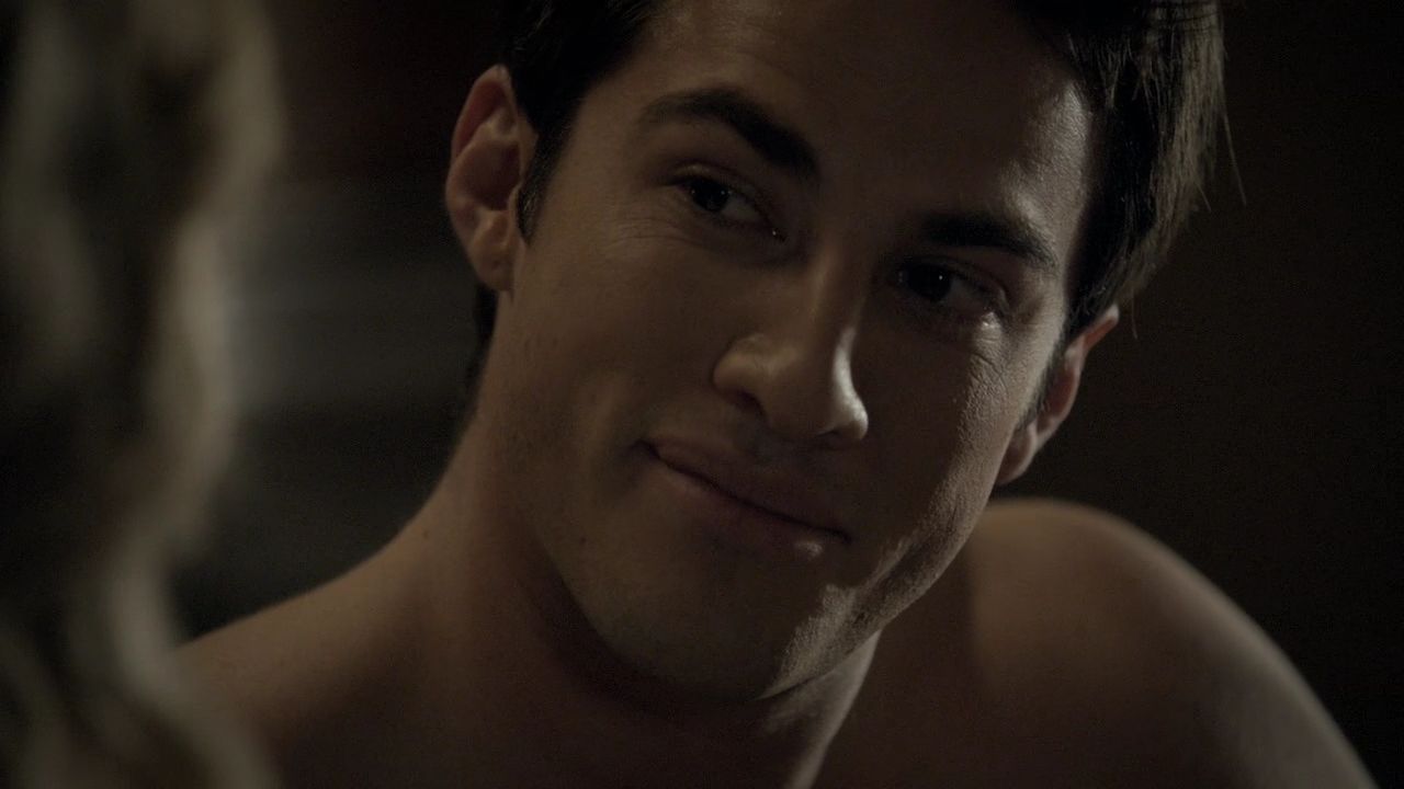 221VampireDiaries1539.jpg