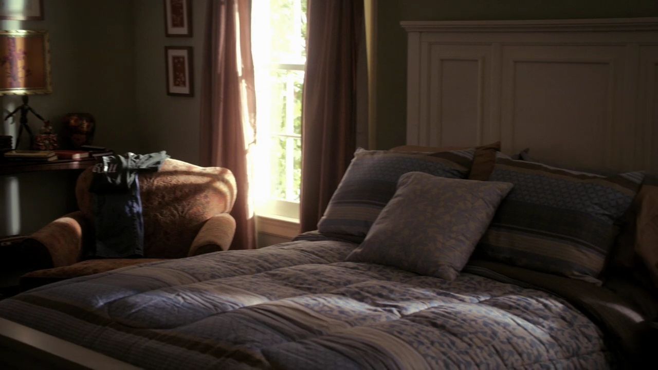 222VampireDiaries0015.jpg