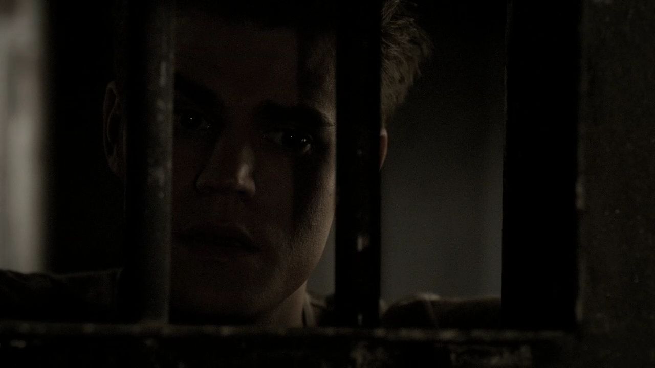 222VampireDiaries0150.jpg