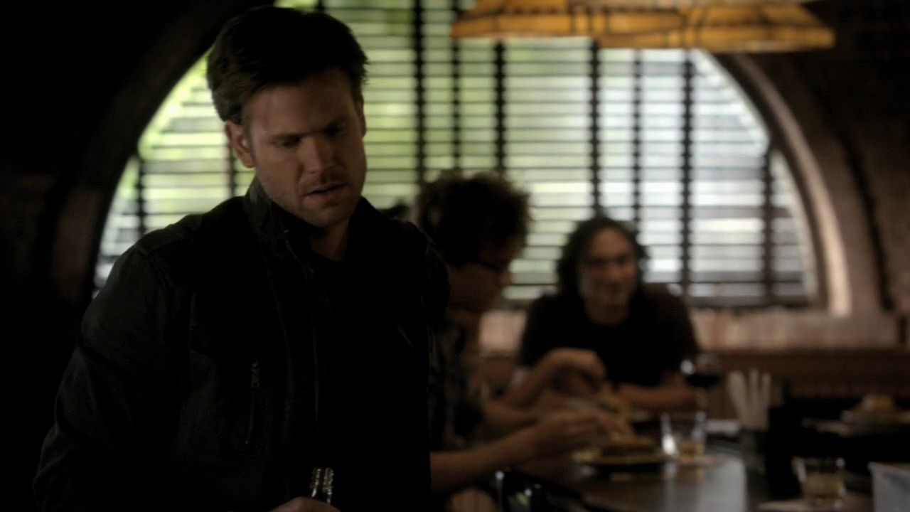 222VampireDiaries0238.jpg