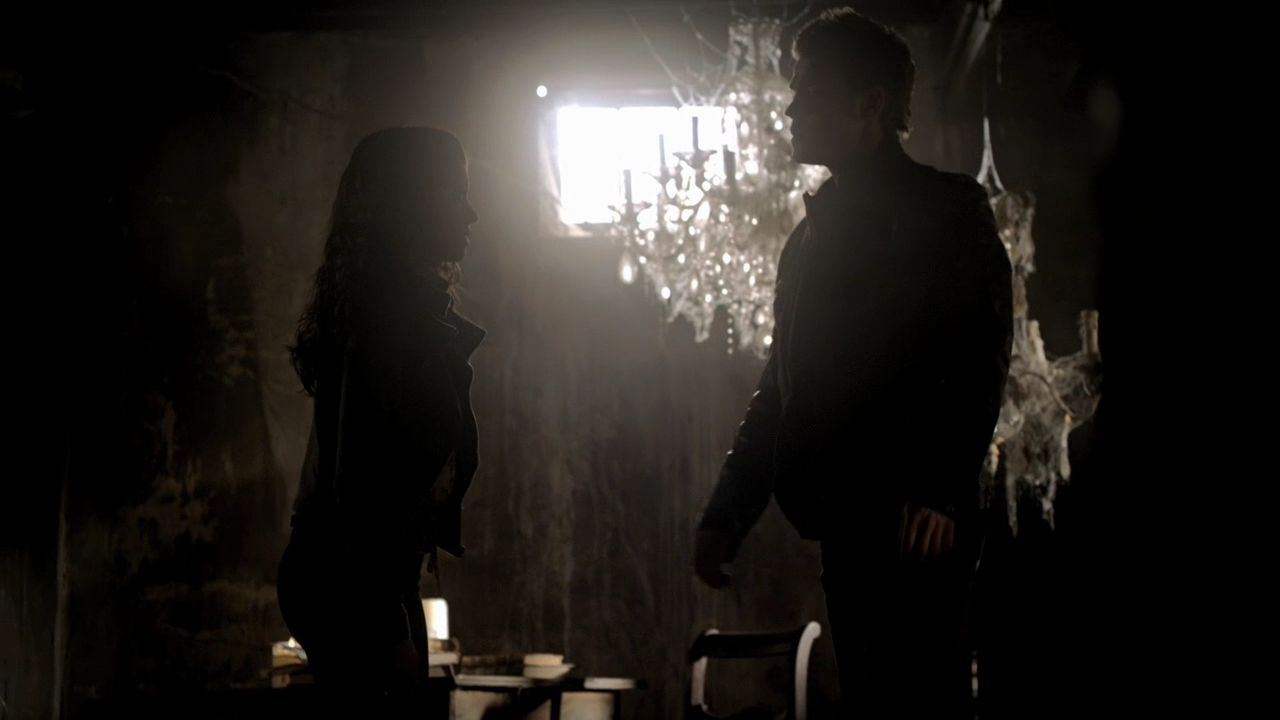 222VampireDiaries0318.jpg