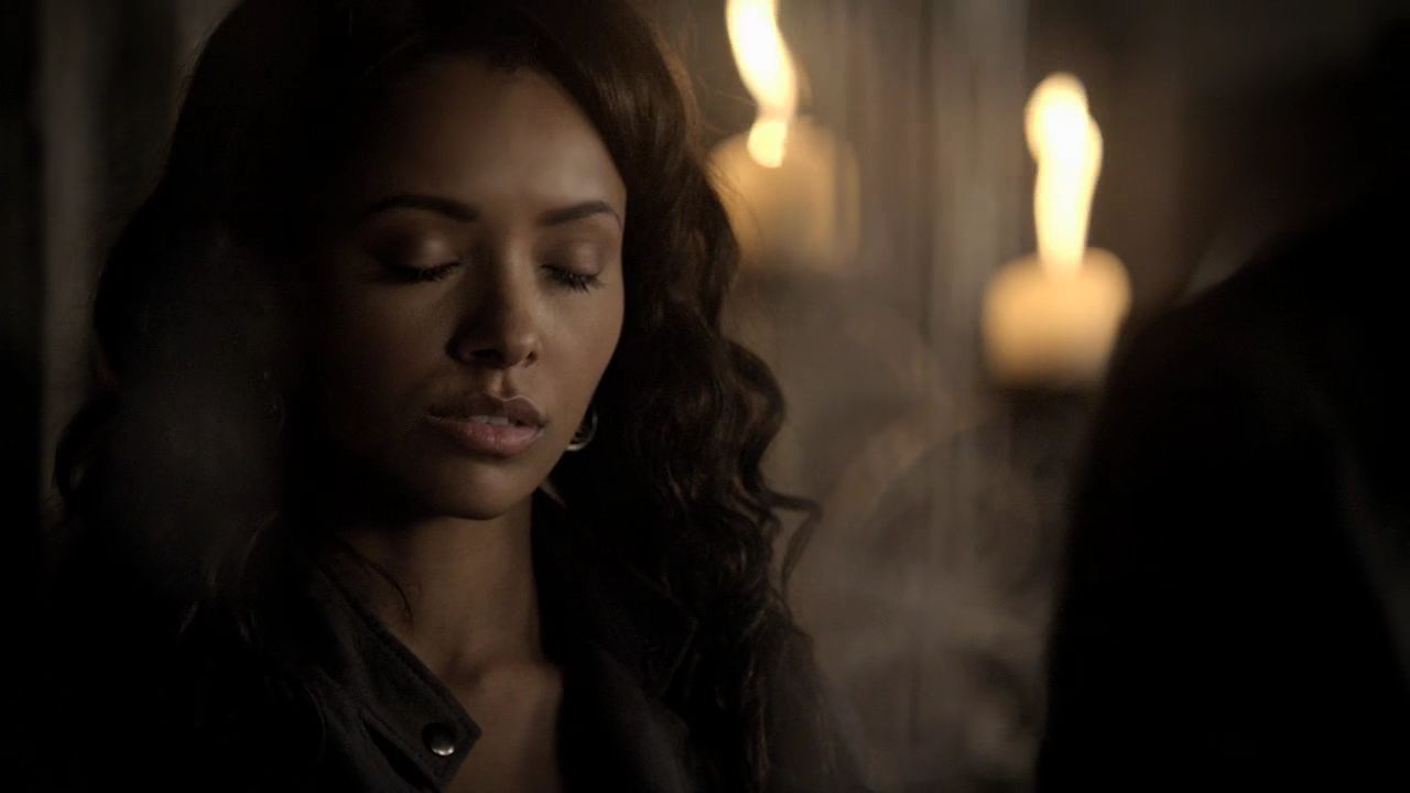 222VampireDiaries0322.jpg
