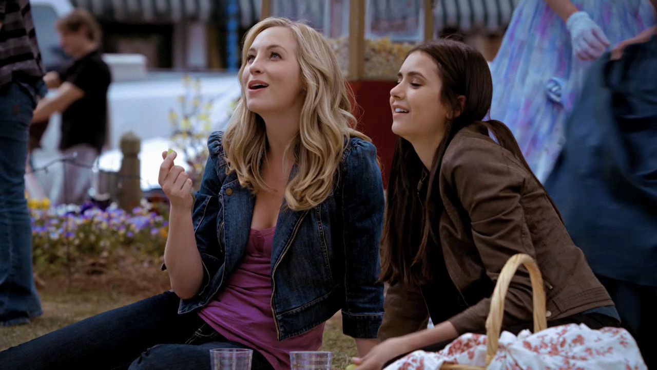 222VampireDiaries0419.jpg
