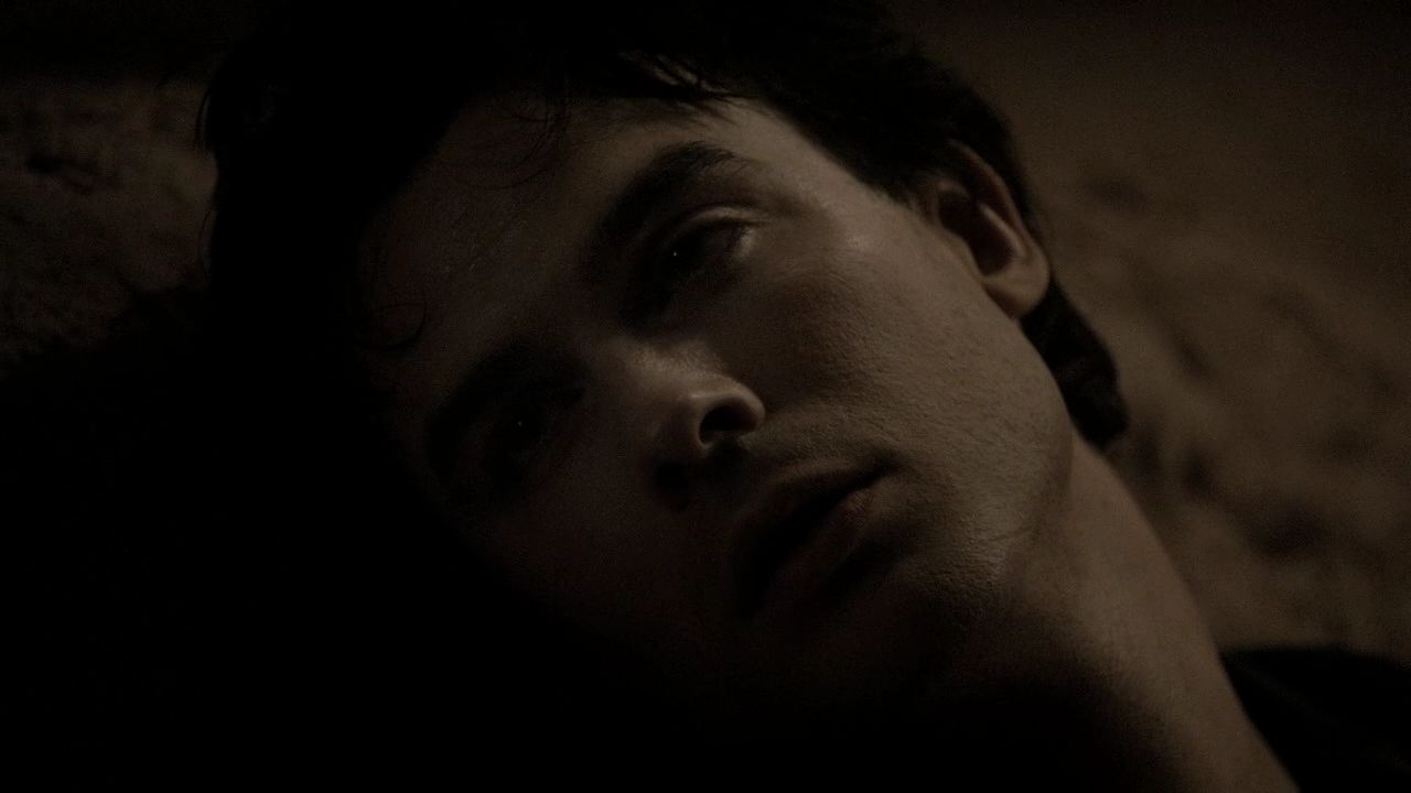 222VampireDiaries0504.jpg