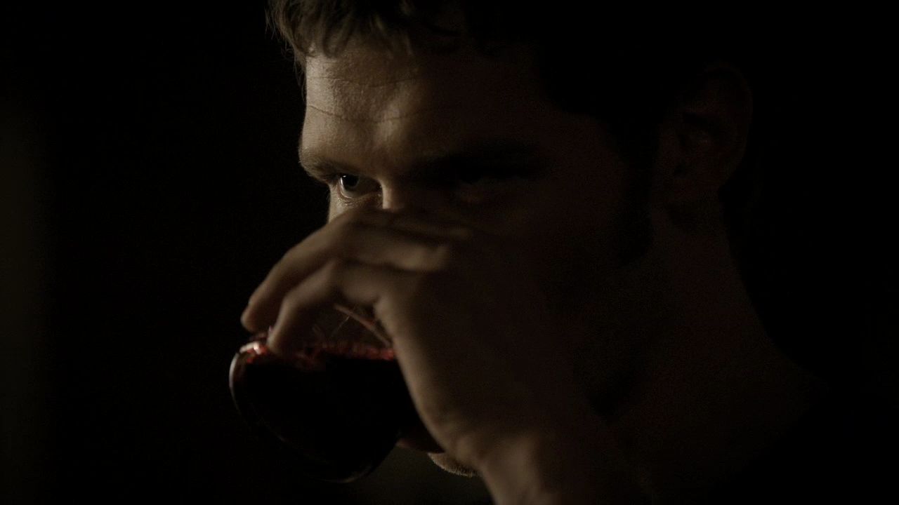 222VampireDiaries0699.jpg