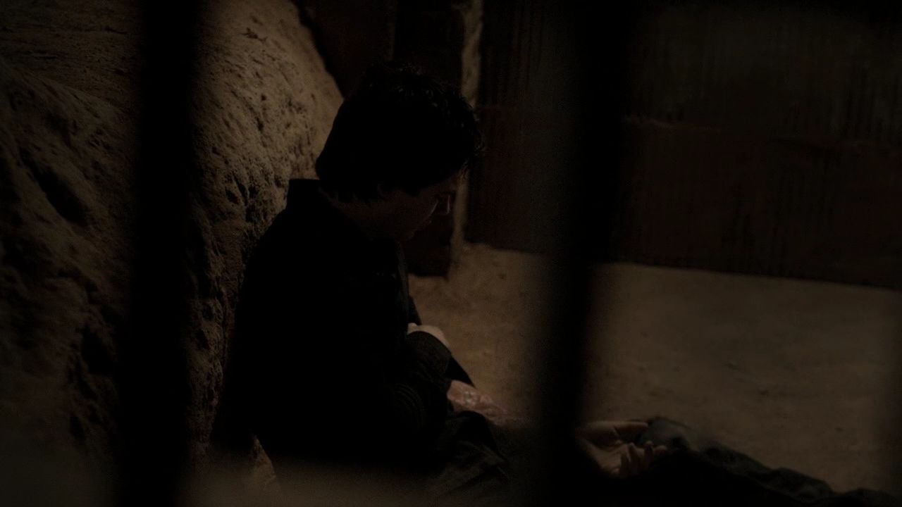 222VampireDiaries0701.jpg