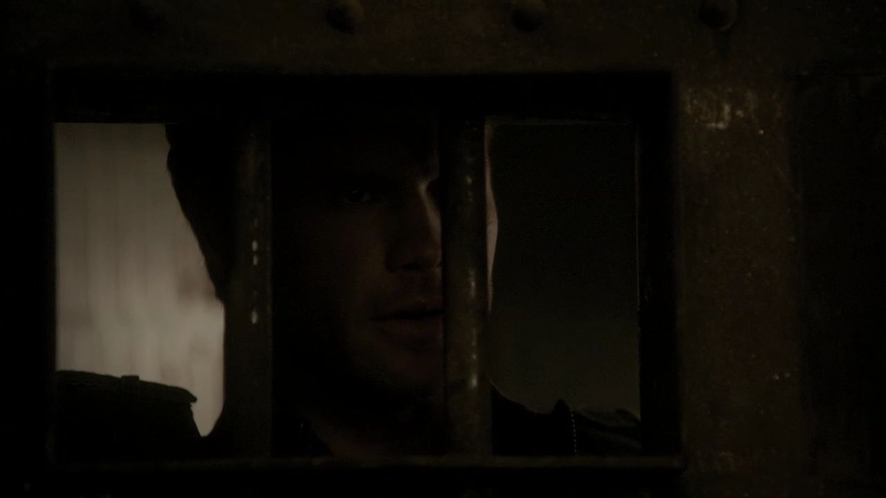 222VampireDiaries0754.jpg