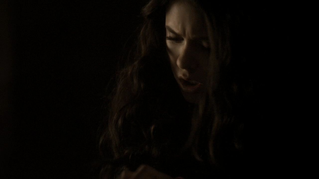 222VampireDiaries0909.jpg