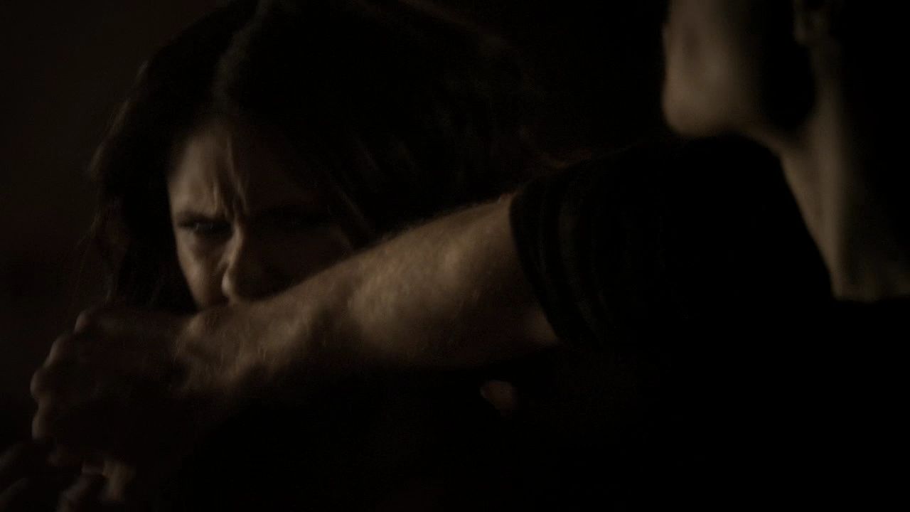 222VampireDiaries0913.jpg