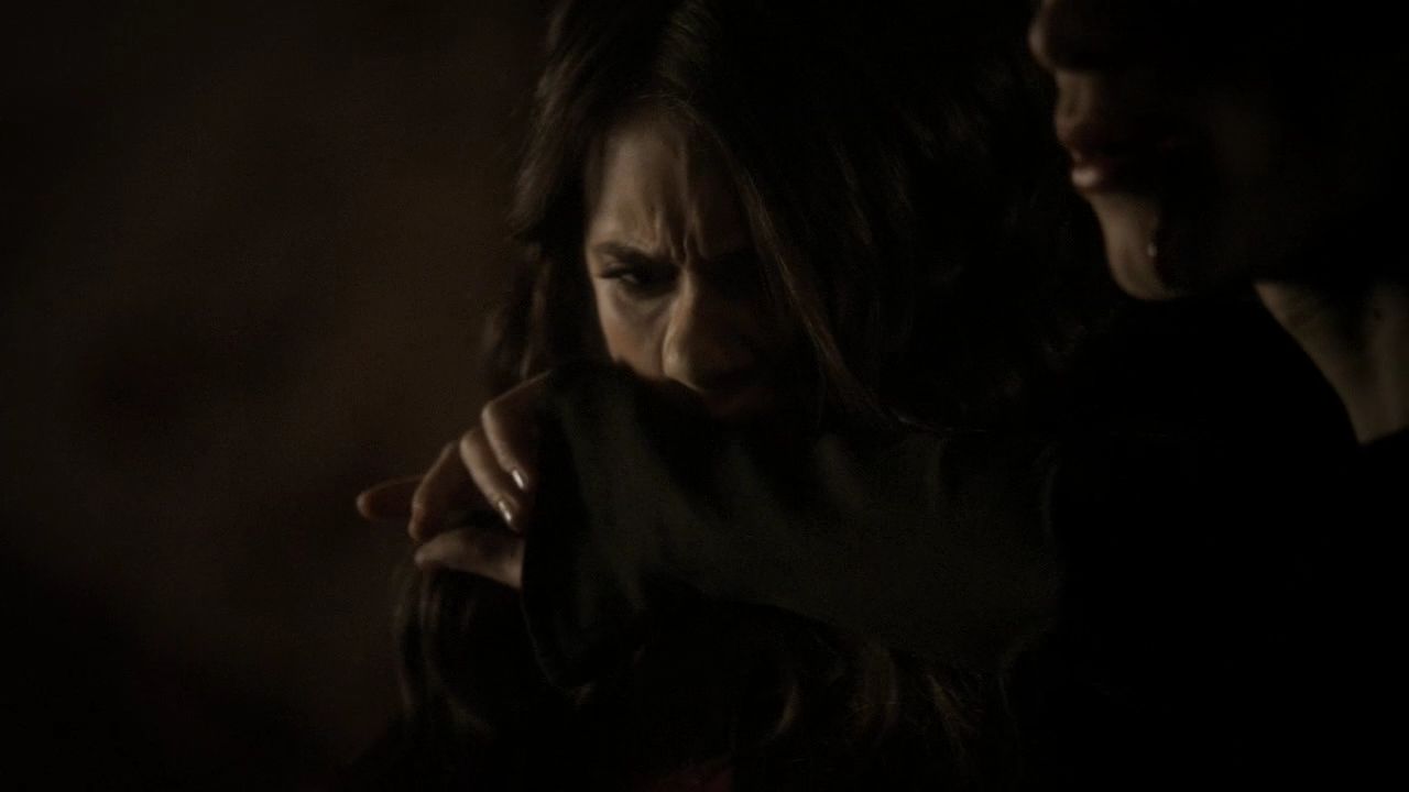 222VampireDiaries0918.jpg