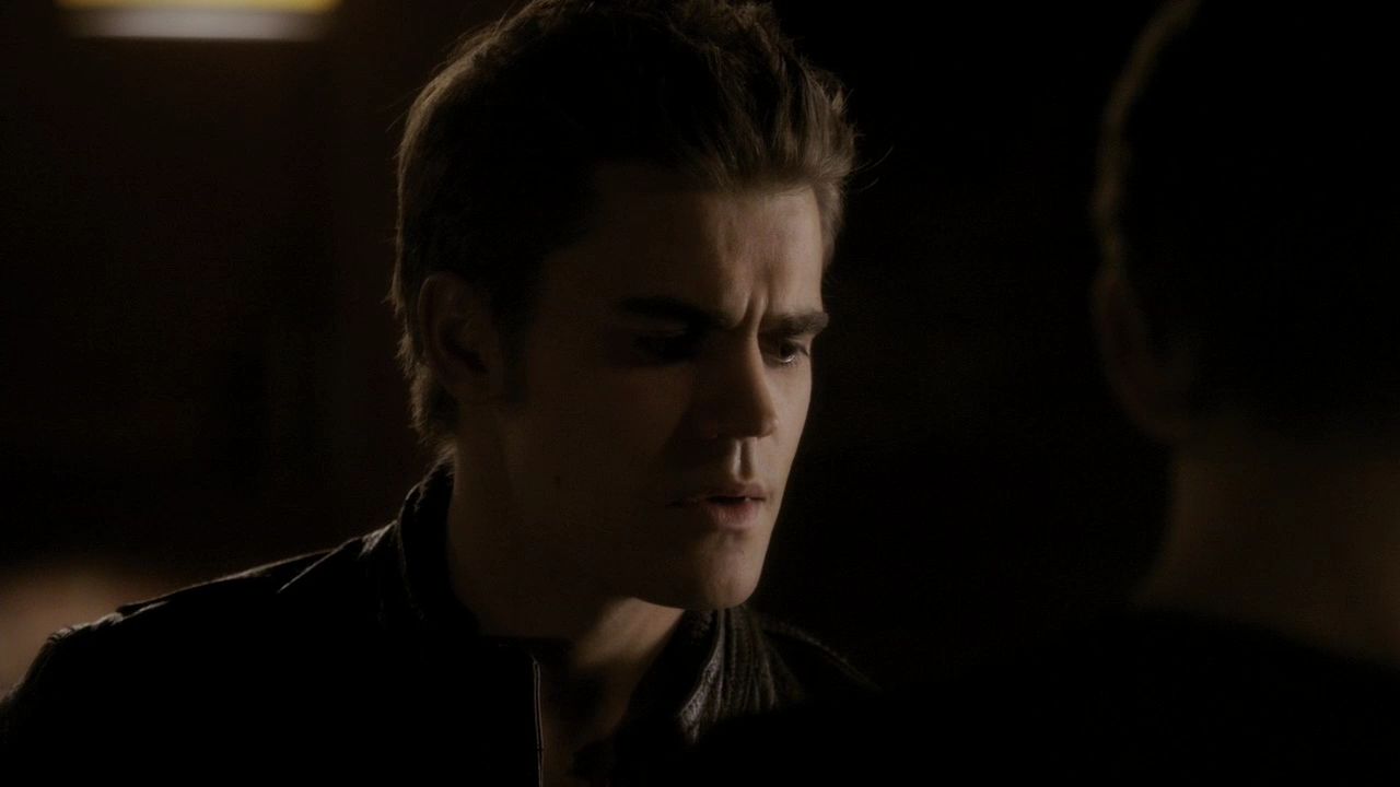 222VampireDiaries0923.jpg