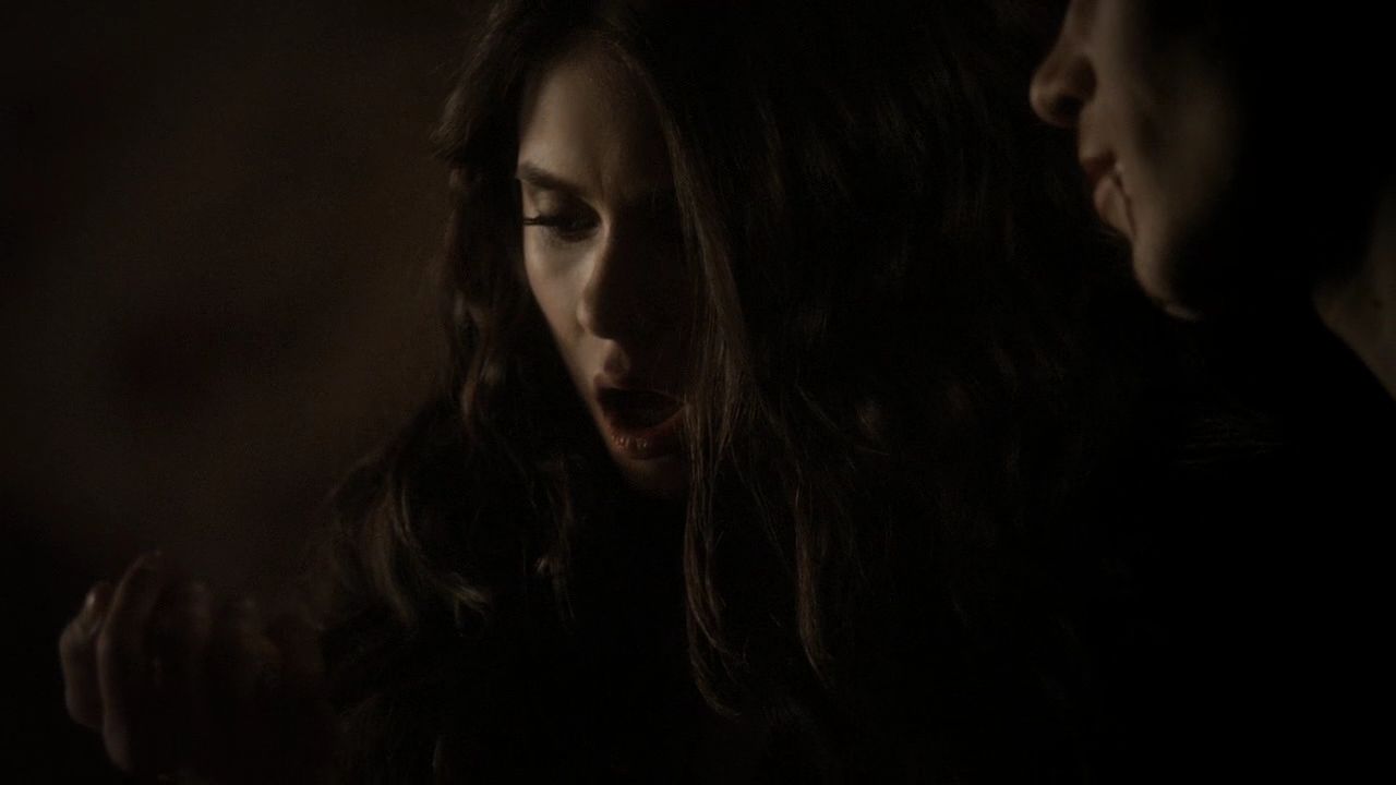 222VampireDiaries0926.jpg
