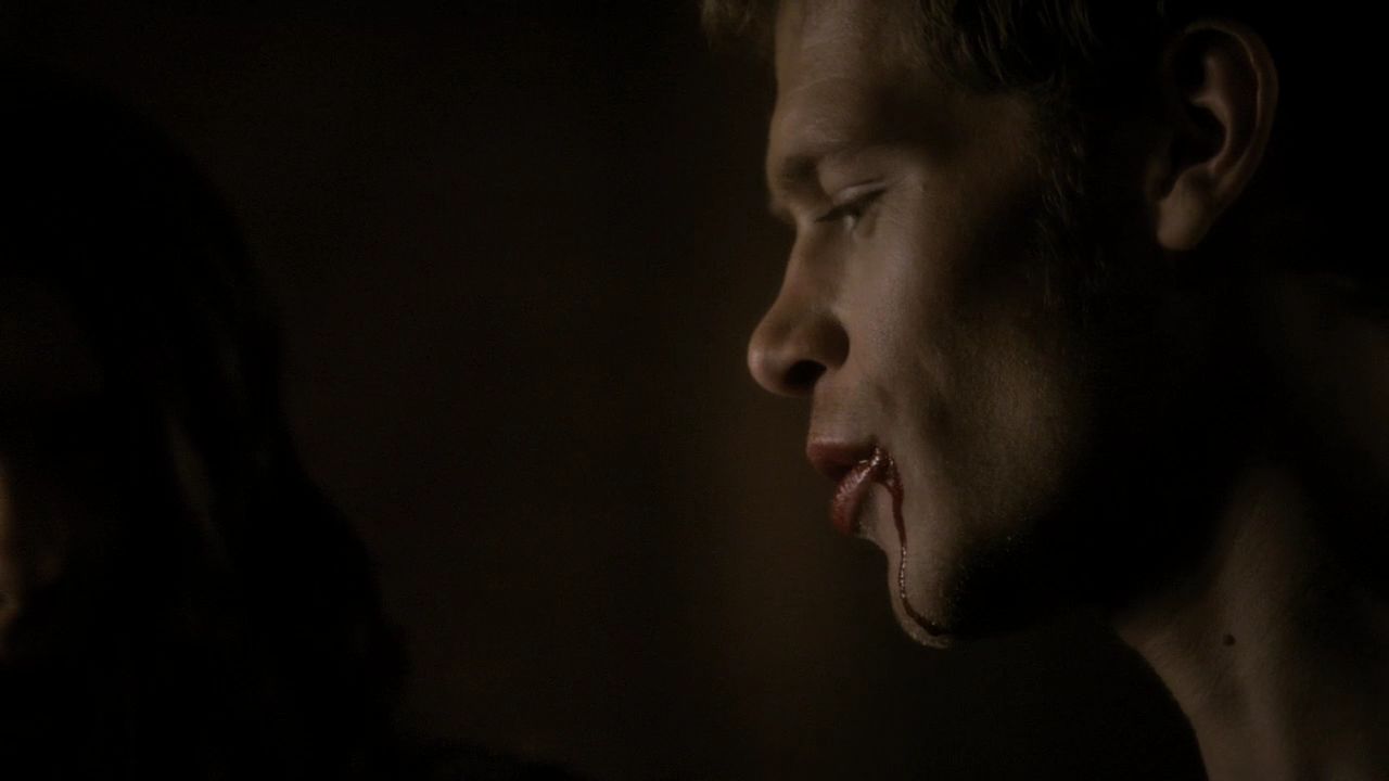 222VampireDiaries0928.jpg