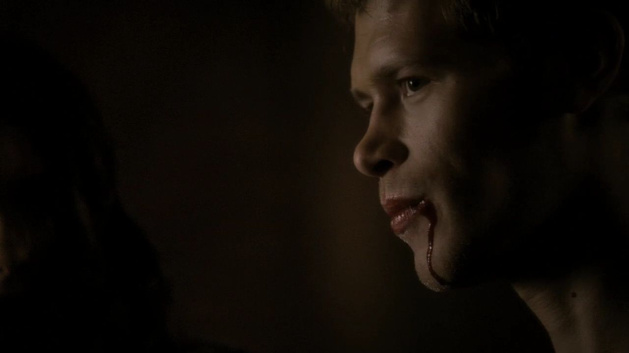222VampireDiaries0929.jpg
