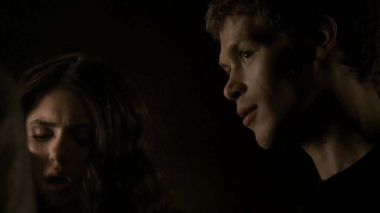 222VampireDiaries0938.jpg