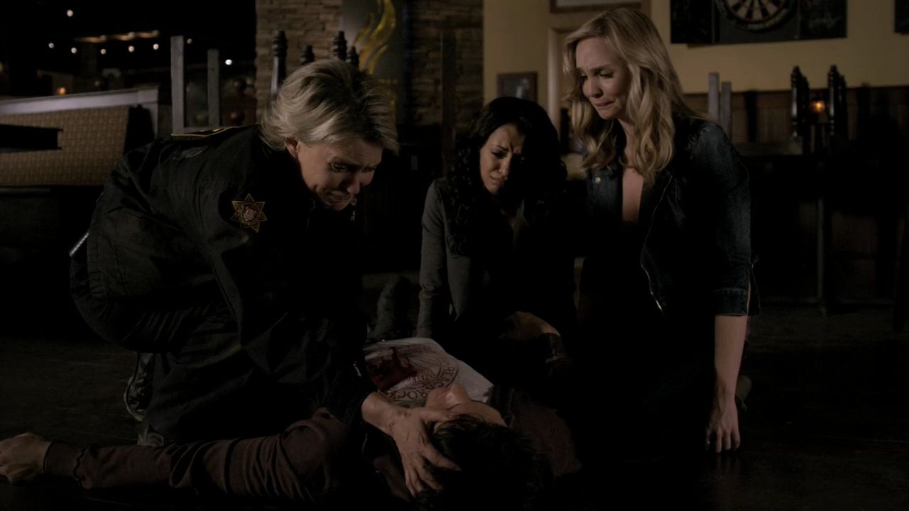 222VampireDiaries1047.jpg