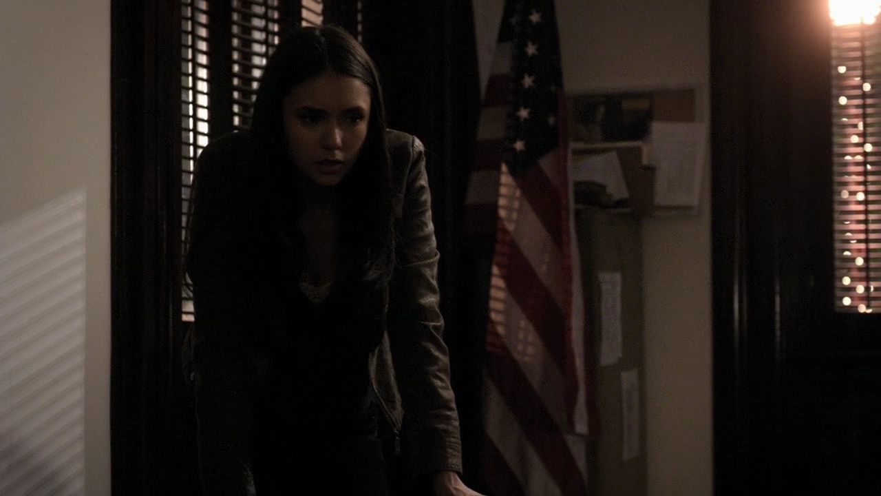 222VampireDiaries1072.jpg