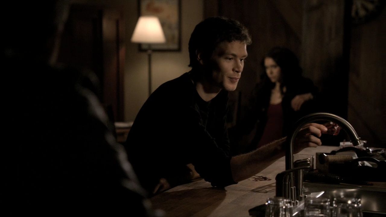 222VampireDiaries1105.jpg
