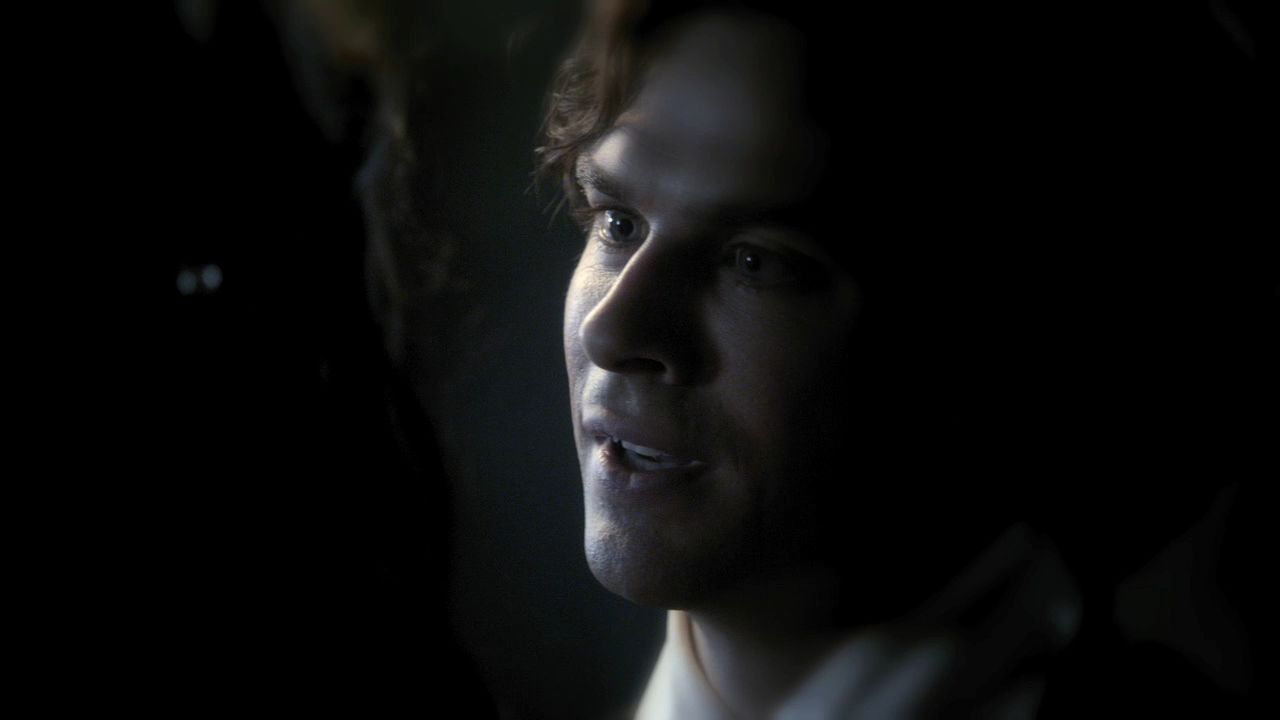 222VampireDiaries1329.jpg