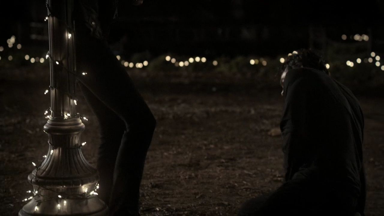 222VampireDiaries1390.jpg